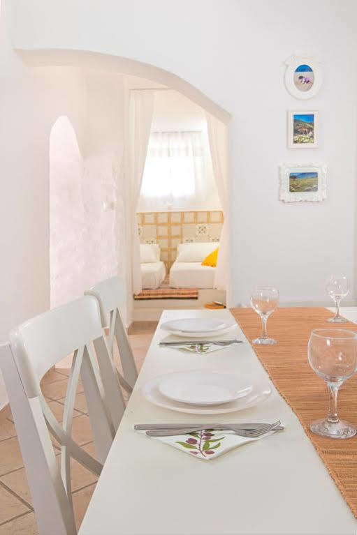Petra House Karpathos Villa Exteriör bild