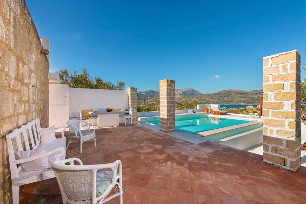 Petra House Karpathos Villa Exteriör bild